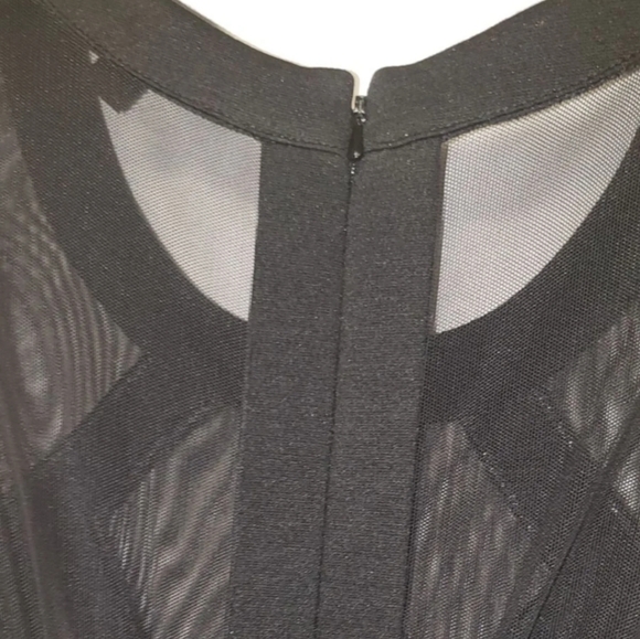 Dress - Picture 6 of 7